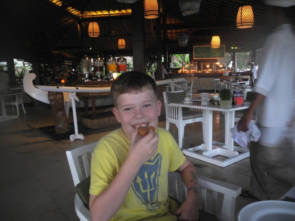 How_to_afford_a_family_holiday