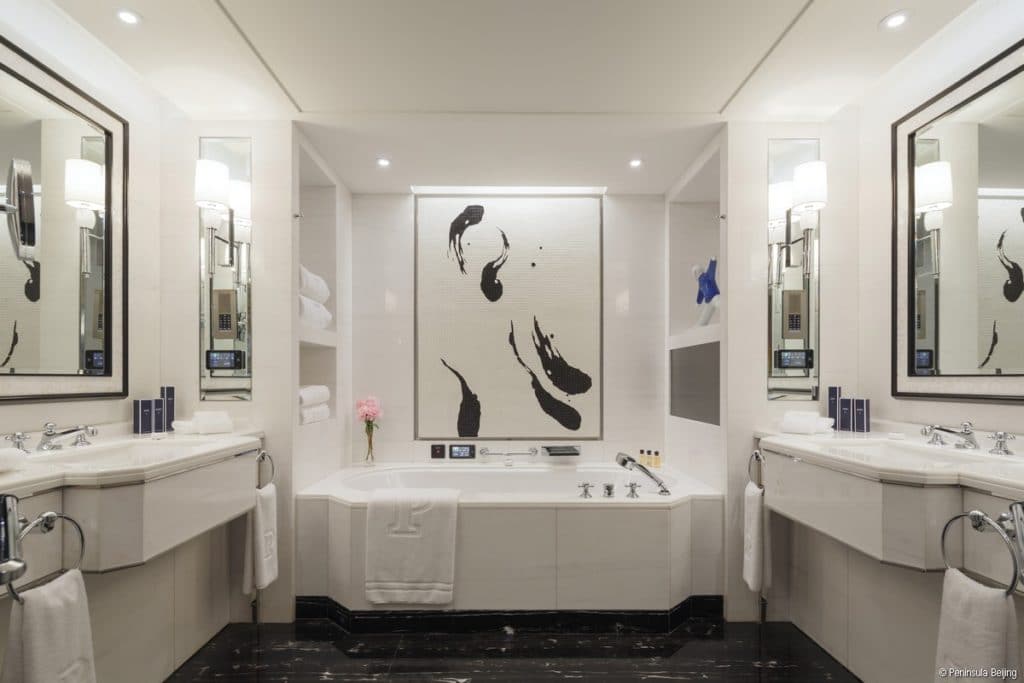 Peninsula Beijing bathroom