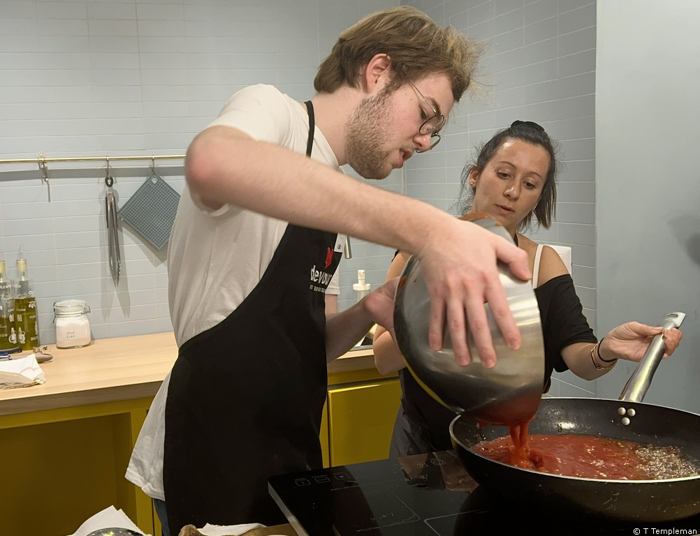 Learning how to make pasta on a Devour Food Tour in Rome