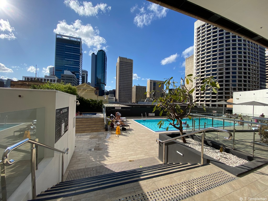Hilton Brisbane pool