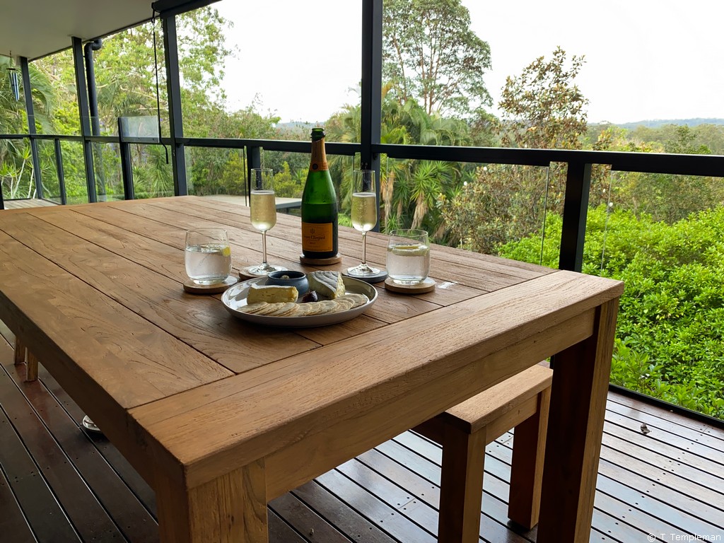 Champagne at King Parrot Retreat