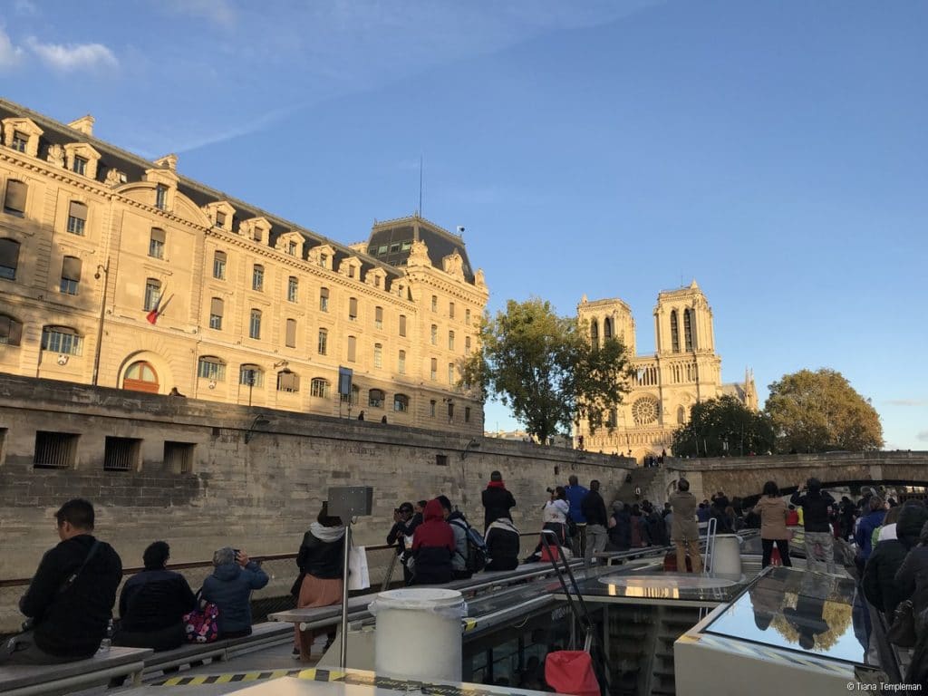 Paris river cruise