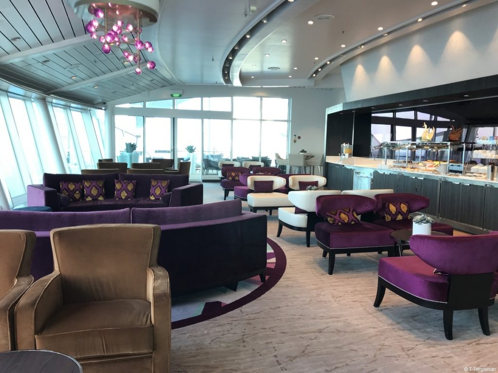 Voyager of the Seas suite lounge