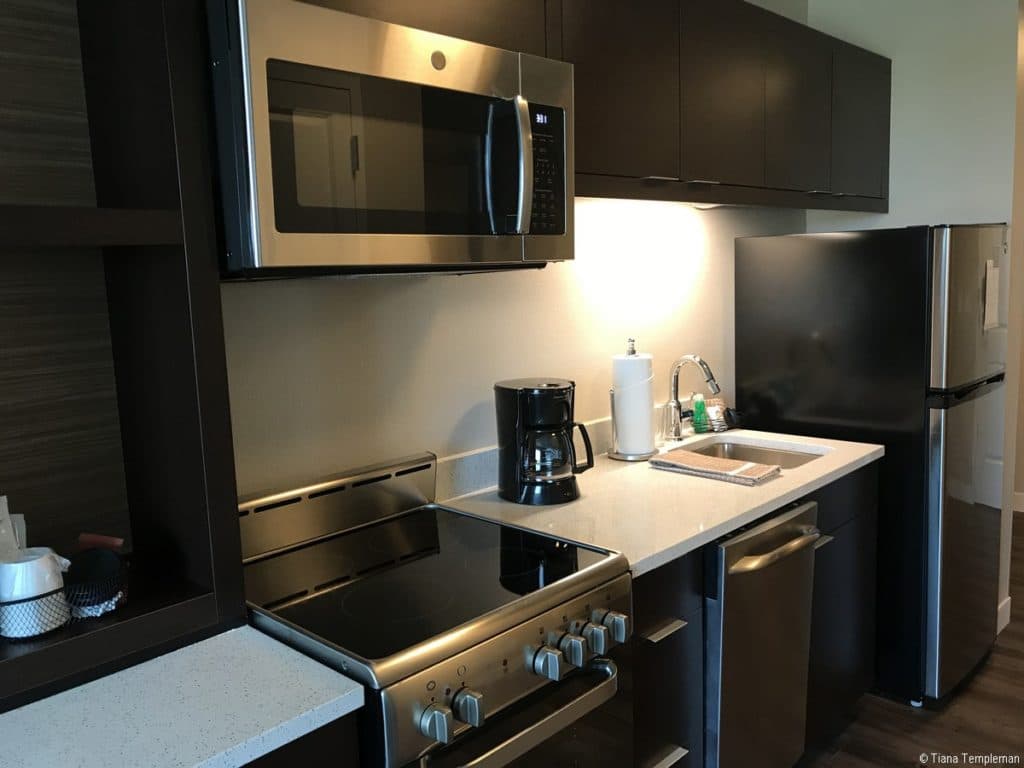 TownePlace Suites Titusville Kennedy Space Center kitchen