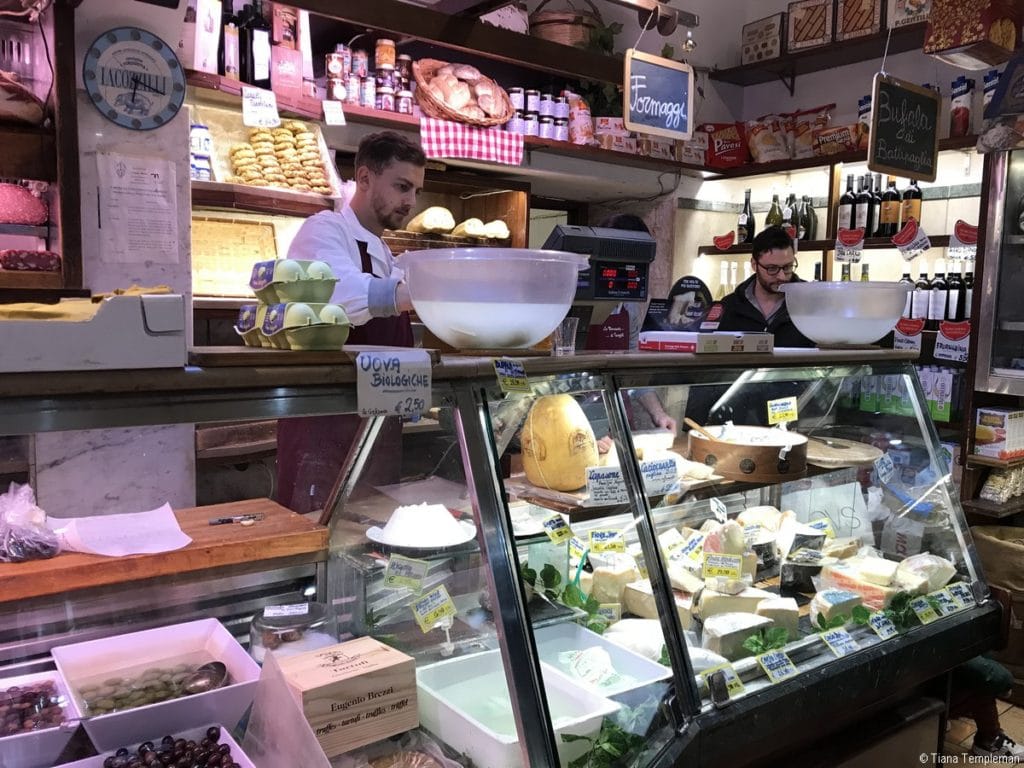 Eating Italy food tour tasting spot