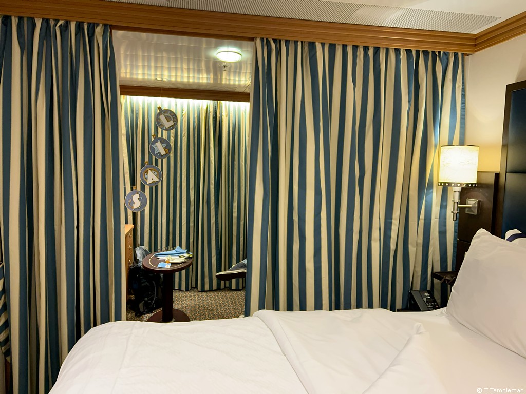 Privacy curtain on Disney Wonder