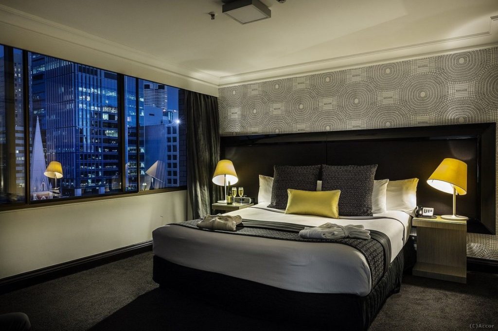 Pullman Brisbane King George Square Spa Suite