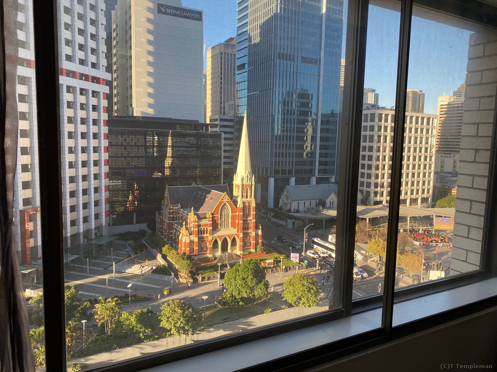 Pullman Brisbane King George Square Spa Suite View
