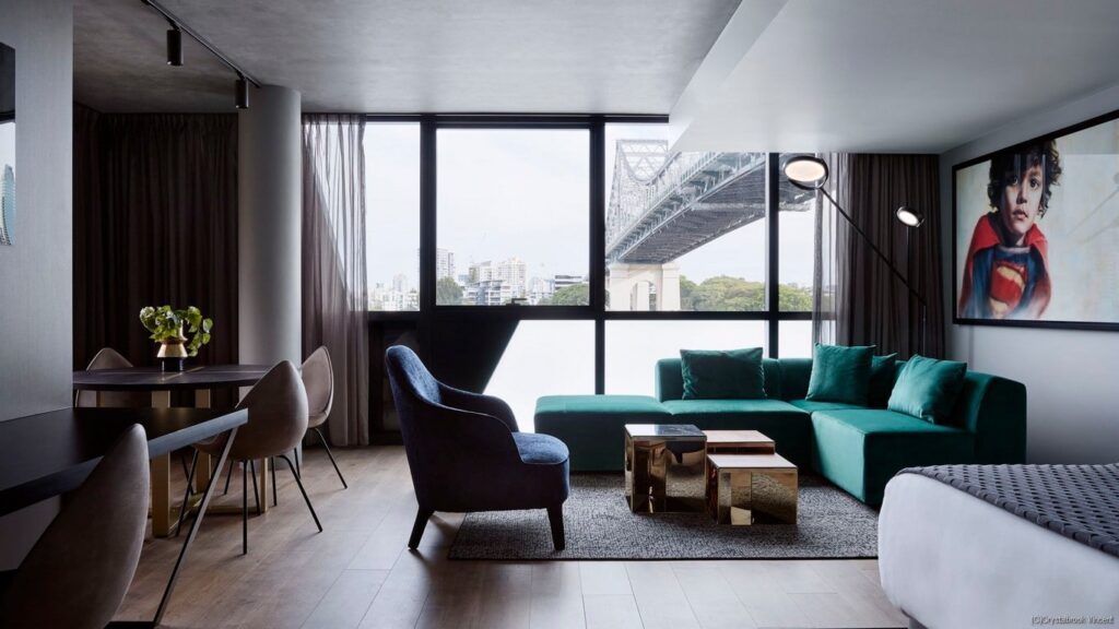 Crystalbrook Vincent Promenade Master